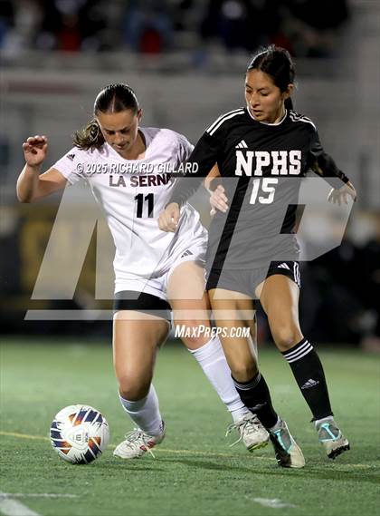 Thumbnail 1 in La Serna @ Newbury Park photogallery.