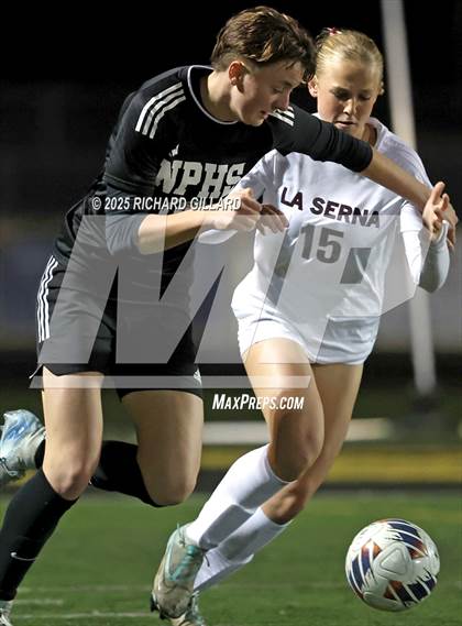 Thumbnail 3 in La Serna @ Newbury Park photogallery.