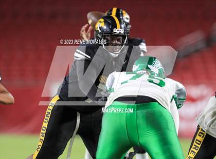 Thumbnail 2 in Dorsey vs King/Drew photogallery.