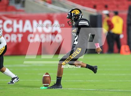 Thumbnail 2 in Dorsey vs King/Drew photogallery.