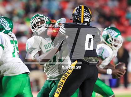 Thumbnail 2 in Dorsey vs King/Drew photogallery.