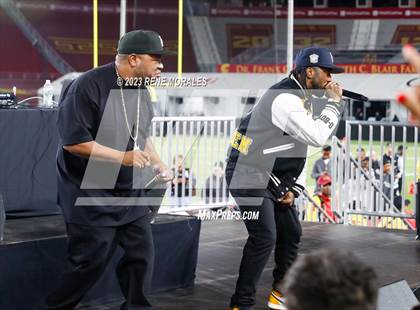Thumbnail 1 in Dorsey vs King/Drew photogallery.