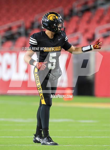 Thumbnail 2 in Dorsey vs King/Drew photogallery.