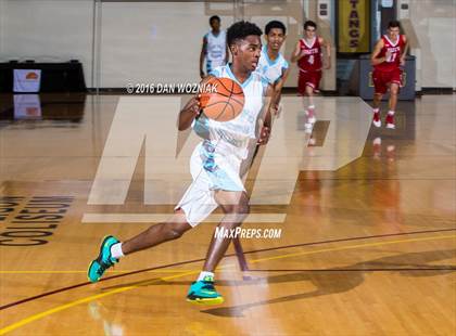 Thumbnail 3 in Grapevine Faith Christian vs. New Way Christian Academy (Fantasy of Lights) photogallery.