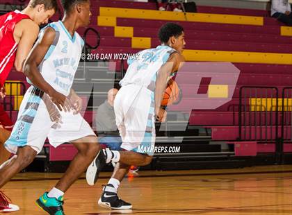 Thumbnail 1 in Grapevine Faith Christian vs. New Way Christian Academy (Fantasy of Lights) photogallery.