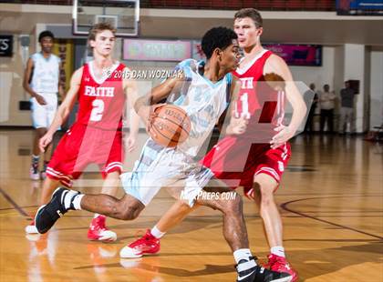Thumbnail 2 in Grapevine Faith Christian vs. New Way Christian Academy (Fantasy of Lights) photogallery.