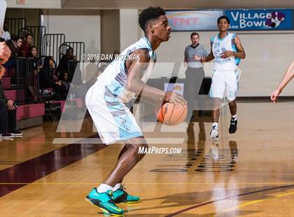 Thumbnail 2 in Grapevine Faith Christian vs. New Way Christian Academy (Fantasy of Lights) photogallery.