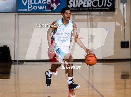 Thumbnail 3 in Grapevine Faith Christian vs. New Way Christian Academy (Fantasy of Lights) photogallery.