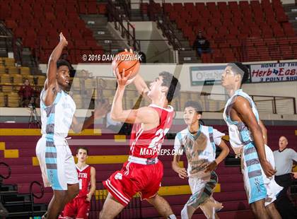 Thumbnail 3 in Grapevine Faith Christian vs. New Way Christian Academy (Fantasy of Lights) photogallery.