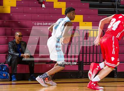 Thumbnail 3 in Grapevine Faith Christian vs. New Way Christian Academy (Fantasy of Lights) photogallery.
