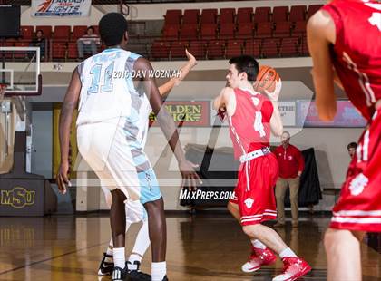 Thumbnail 1 in Grapevine Faith Christian vs. New Way Christian Academy (Fantasy of Lights) photogallery.