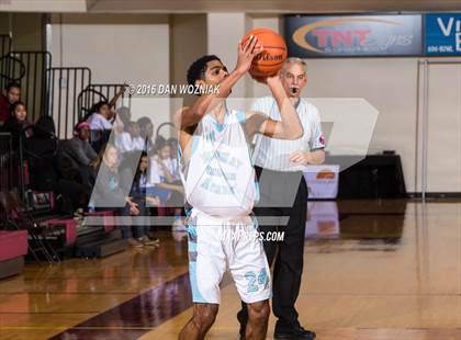 Thumbnail 3 in Grapevine Faith Christian vs. New Way Christian Academy (Fantasy of Lights) photogallery.