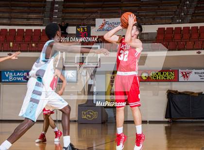 Thumbnail 2 in Grapevine Faith Christian vs. New Way Christian Academy (Fantasy of Lights) photogallery.