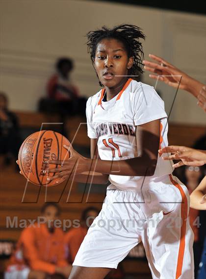 Thumbnail 2 in Yucaipa vs. Rancho Verde (Lady Bears Holiday Classic) photogallery.