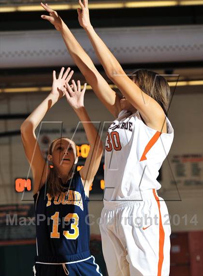 Thumbnail 1 in Yucaipa vs. Rancho Verde (Lady Bears Holiday Classic) photogallery.