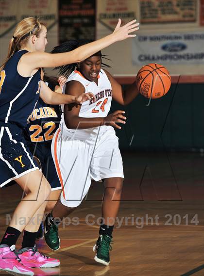 Thumbnail 3 in Yucaipa vs. Rancho Verde (Lady Bears Holiday Classic) photogallery.