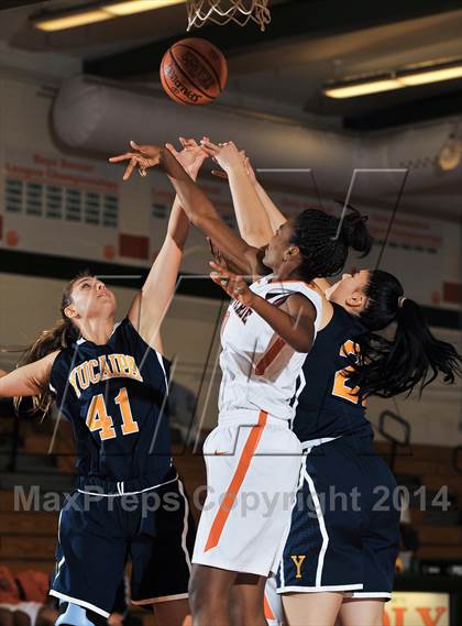Thumbnail 2 in Yucaipa vs. Rancho Verde (Lady Bears Holiday Classic) photogallery.
