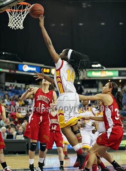 Thumbnail 3 in Berkeley vs. Carondelet (CIF NorCal D1 Regional Final) photogallery.
