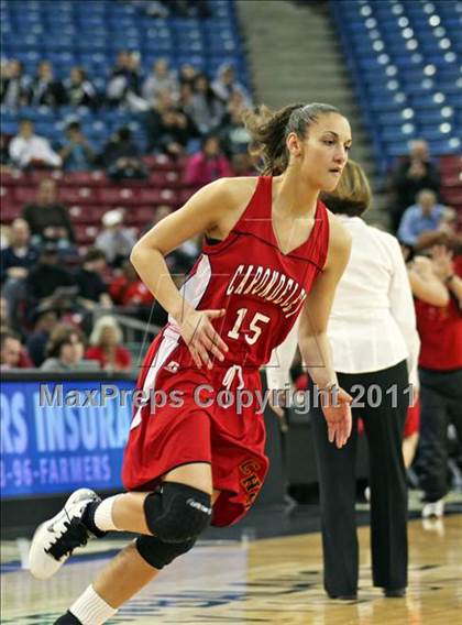 Thumbnail 2 in Berkeley vs. Carondelet (CIF NorCal D1 Regional Final) photogallery.