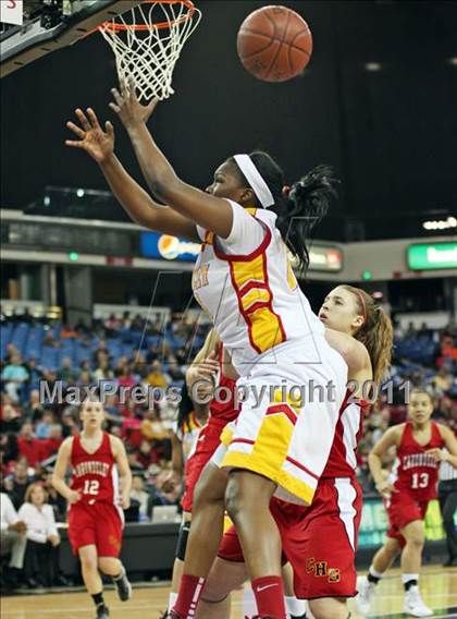 Thumbnail 2 in Berkeley vs. Carondelet (CIF NorCal D1 Regional Final) photogallery.