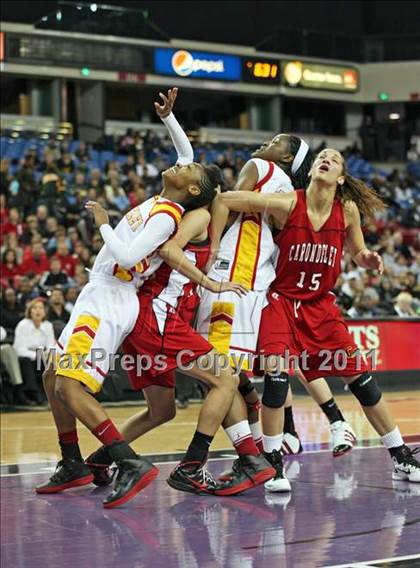Thumbnail 2 in Berkeley vs. Carondelet (CIF NorCal D1 Regional Final) photogallery.