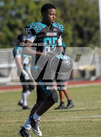 Thumbnail 1 in Highland vs. Centennial photogallery.