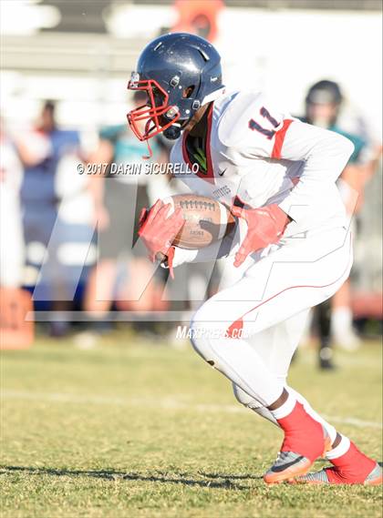 Thumbnail 2 in Highland vs. Centennial photogallery.