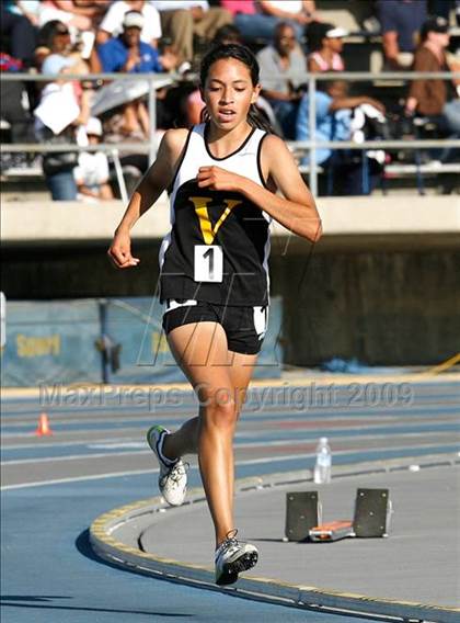Thumbnail 1 in CIF SS Division Championships (Girls 3200 Final) photogallery.