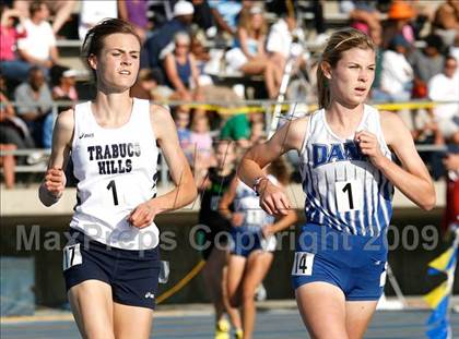 Thumbnail 2 in CIF SS Division Championships (Girls 3200 Final) photogallery.