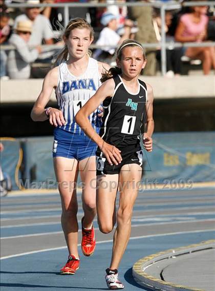 Thumbnail 2 in CIF SS Division Championships (Girls 3200 Final) photogallery.
