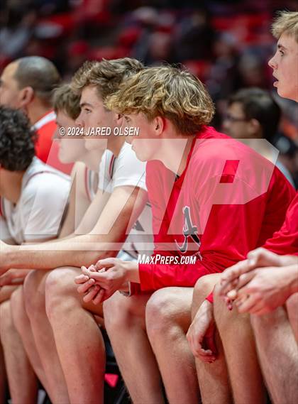 Thumbnail 3 in Timpview vs. Alta  (UHSAA 5A Semifinal) photogallery.