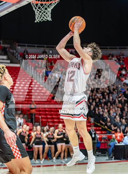 Thumbnail 2 in Timpview vs. Alta  (UHSAA 5A Semifinal) photogallery.