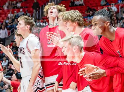 Thumbnail 3 in Timpview vs. Alta  (UHSAA 5A Semifinal) photogallery.