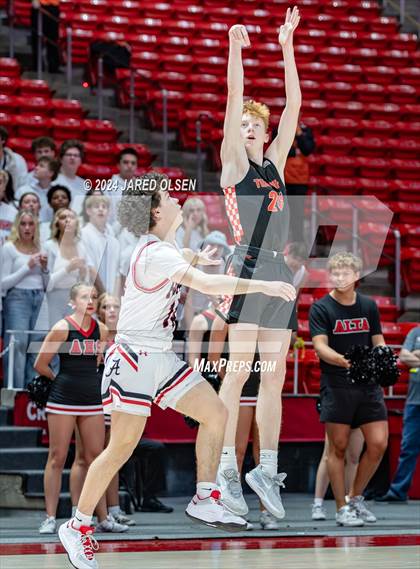 Thumbnail 2 in Timpview vs. Alta  (UHSAA 5A Semifinal) photogallery.