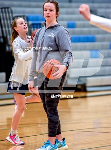 Thumbnail 1 in Mill Valley @ Shawnee Mission East photogallery.