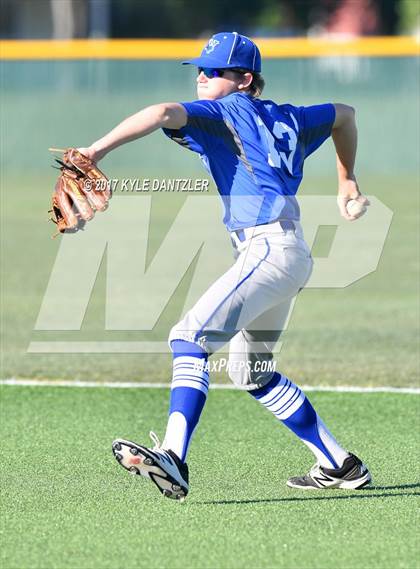Thumbnail 2 in Blue Ridge vs Windthorst (UIL 2A Region 2 Area Playoff) photogallery.