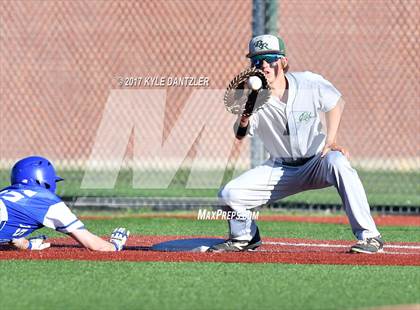 Thumbnail 3 in Blue Ridge vs Windthorst (UIL 2A Region 2 Area Playoff) photogallery.