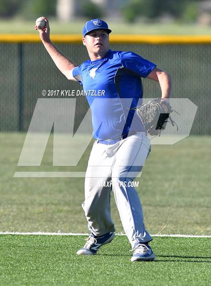 Thumbnail 2 in Blue Ridge vs Windthorst (UIL 2A Region 2 Area Playoff) photogallery.