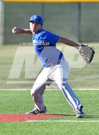 Thumbnail 3 in Blue Ridge vs Windthorst (UIL 2A Region 2 Area Playoff) photogallery.