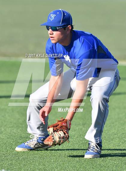 Thumbnail 3 in Blue Ridge vs Windthorst (UIL 2A Region 2 Area Playoff) photogallery.
