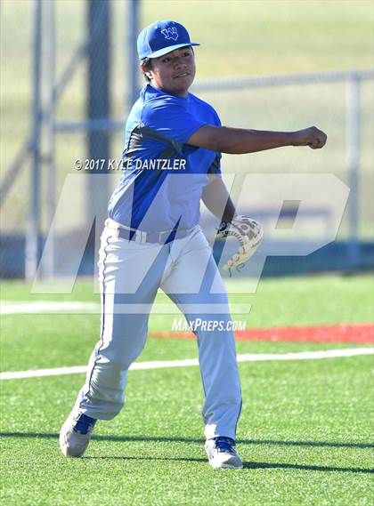 Thumbnail 3 in Blue Ridge vs Windthorst (UIL 2A Region 2 Area Playoff) photogallery.