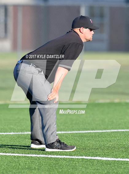 Thumbnail 1 in Blue Ridge vs Windthorst (UIL 2A Region 2 Area Playoff) photogallery.