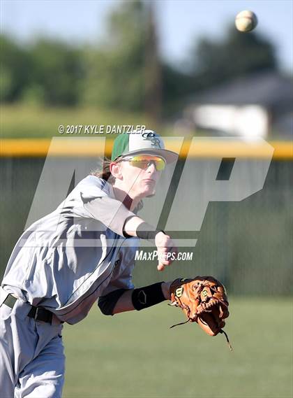 Thumbnail 3 in Blue Ridge vs Windthorst (UIL 2A Region 2 Area Playoff) photogallery.