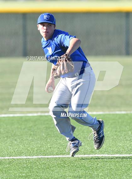 Thumbnail 2 in Blue Ridge vs Windthorst (UIL 2A Region 2 Area Playoff) photogallery.