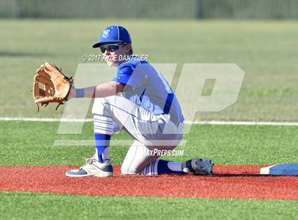Thumbnail 1 in Blue Ridge vs Windthorst (UIL 2A Region 2 Area Playoff) photogallery.