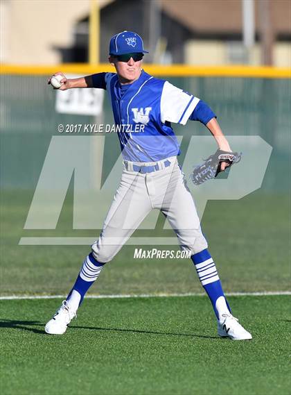 Thumbnail 3 in Blue Ridge vs Windthorst (UIL 2A Region 2 Area Playoff) photogallery.