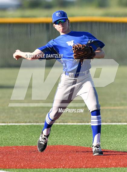 Thumbnail 2 in Blue Ridge vs Windthorst (UIL 2A Region 2 Area Playoff) photogallery.