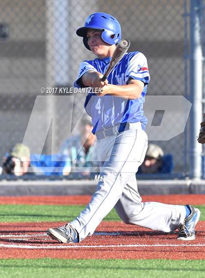 Thumbnail 3 in Blue Ridge vs Windthorst (UIL 2A Region 2 Area Playoff) photogallery.