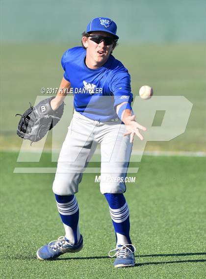 Thumbnail 2 in Blue Ridge vs Windthorst (UIL 2A Region 2 Area Playoff) photogallery.