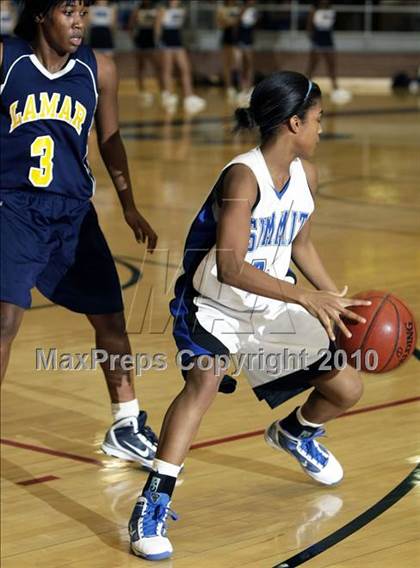 Thumbnail 3 in Lamar @ Summit photogallery.